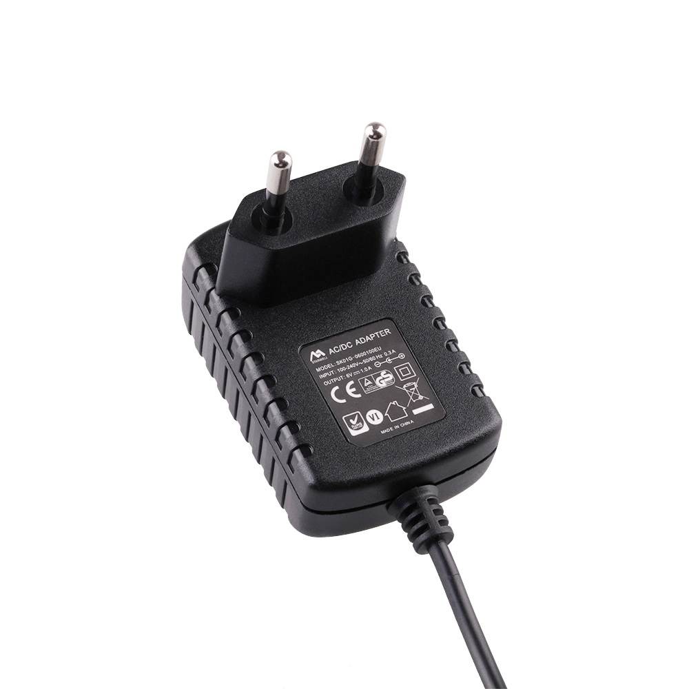Adaptador de alimentação para montagem em parede 12V1.5A 18W