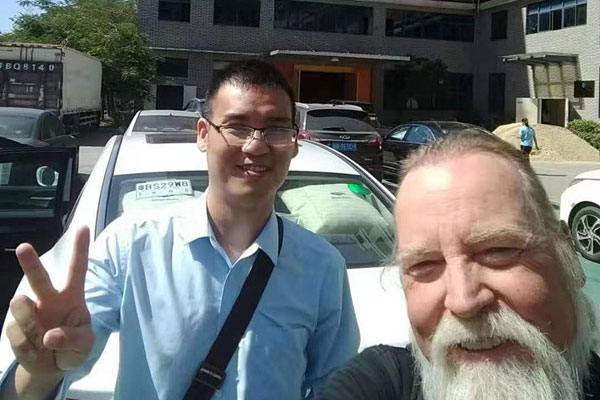 ADDENT INC visita Shenzhen Starwall Technology para visita à fábrica