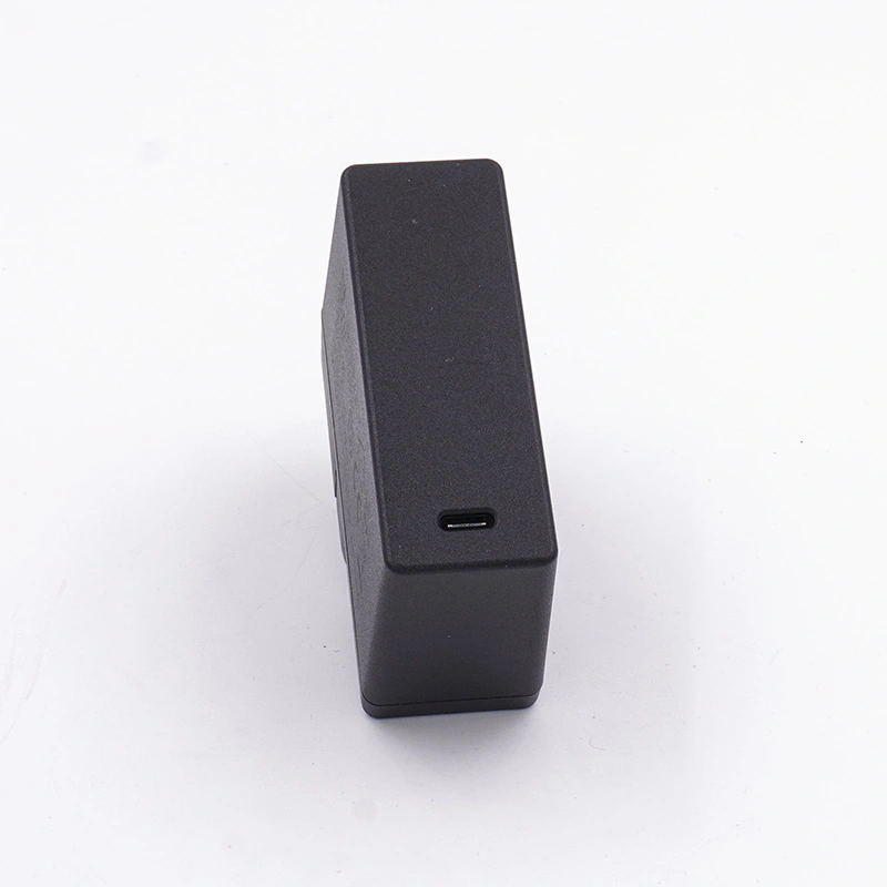 Adaptador de alimentação de plugue intercambiável 9V 3A com saída de portas USB C