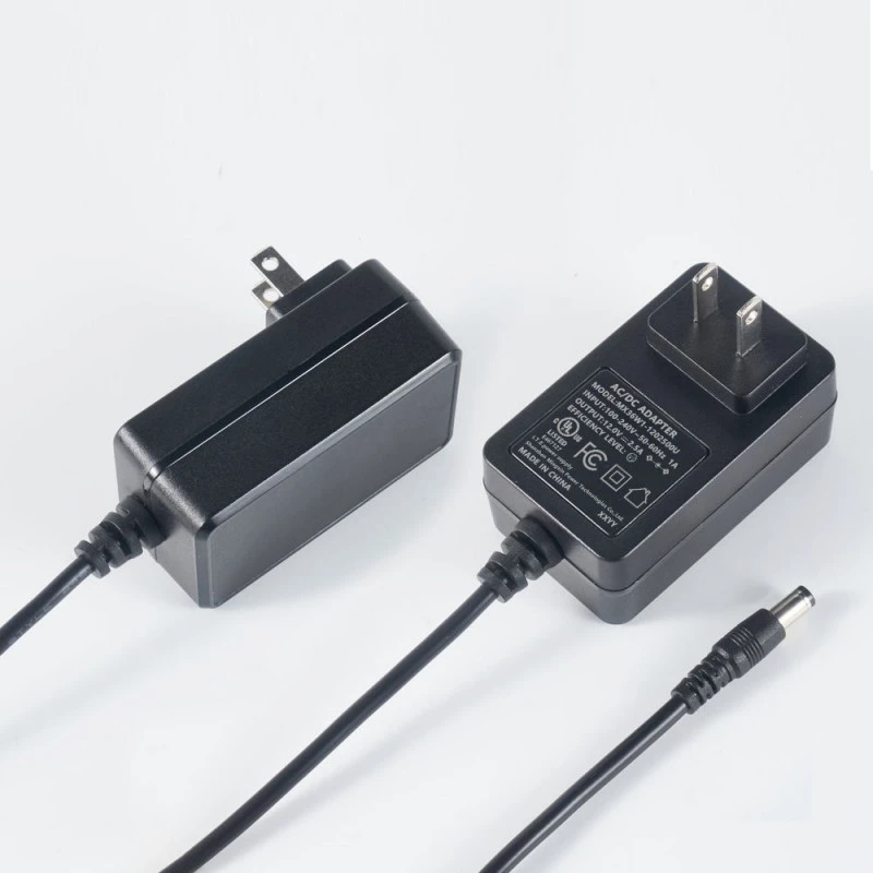 Adaptador de alimentação para montagem em parede 12V 2,5A 30W listado pela UL